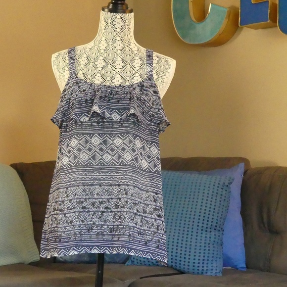 Beautiful graphic print tank top - Picture 1 of 4